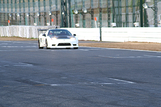 2002 model NSX-R Type GT; Color: Championship White